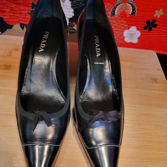 PRADA Point toe Kitten Heels size 40.5 - Picture 14 of 14